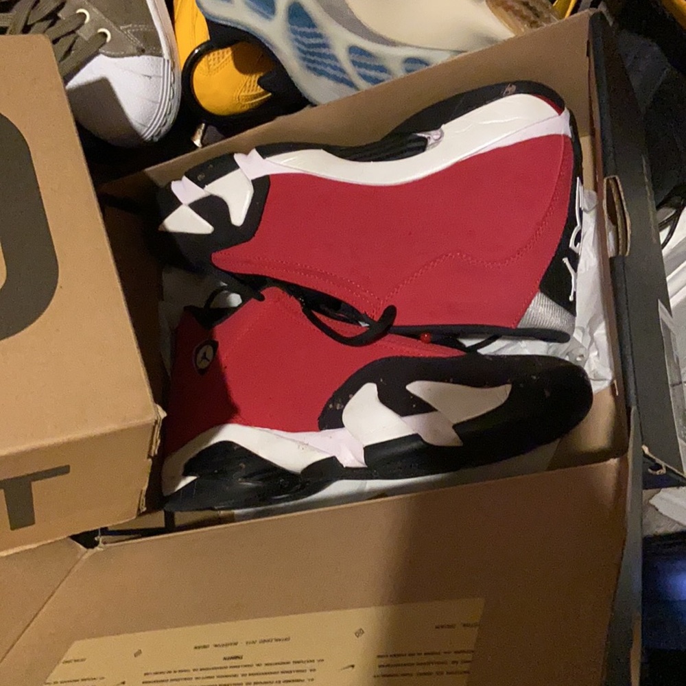 Jordan 14s  size 8.5
